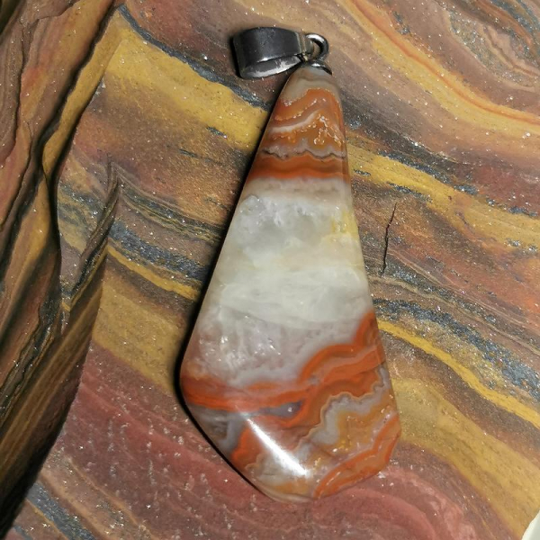 Achat,Agate,Deutschland,Hartmannsdorf,Sachsen,tarmin,handgeschliffen,Made in Switzerland